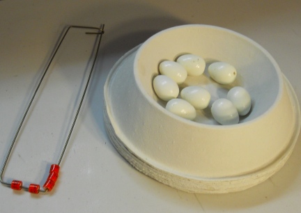 New Pigeon Nest Bowls, Wooden Eggs and Leg Bands on Leg Band Holder